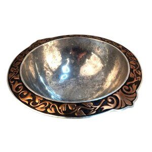 Gorham Bronze Age Bowl With Decorative Rim